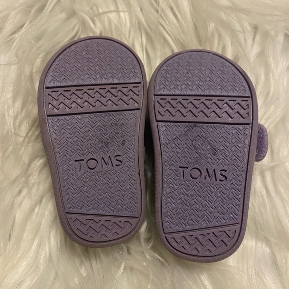 Toddler Tom’s - Picture 2 of 4